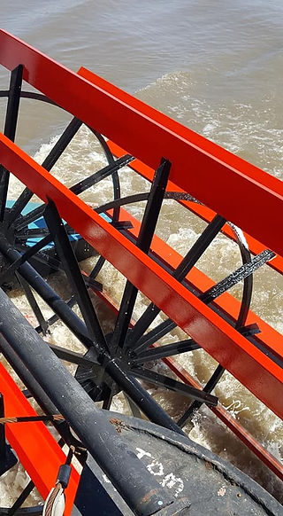 Gateway Arch Riverboat