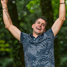 Yoga du Rire Anabelle Belliard (12).jpg