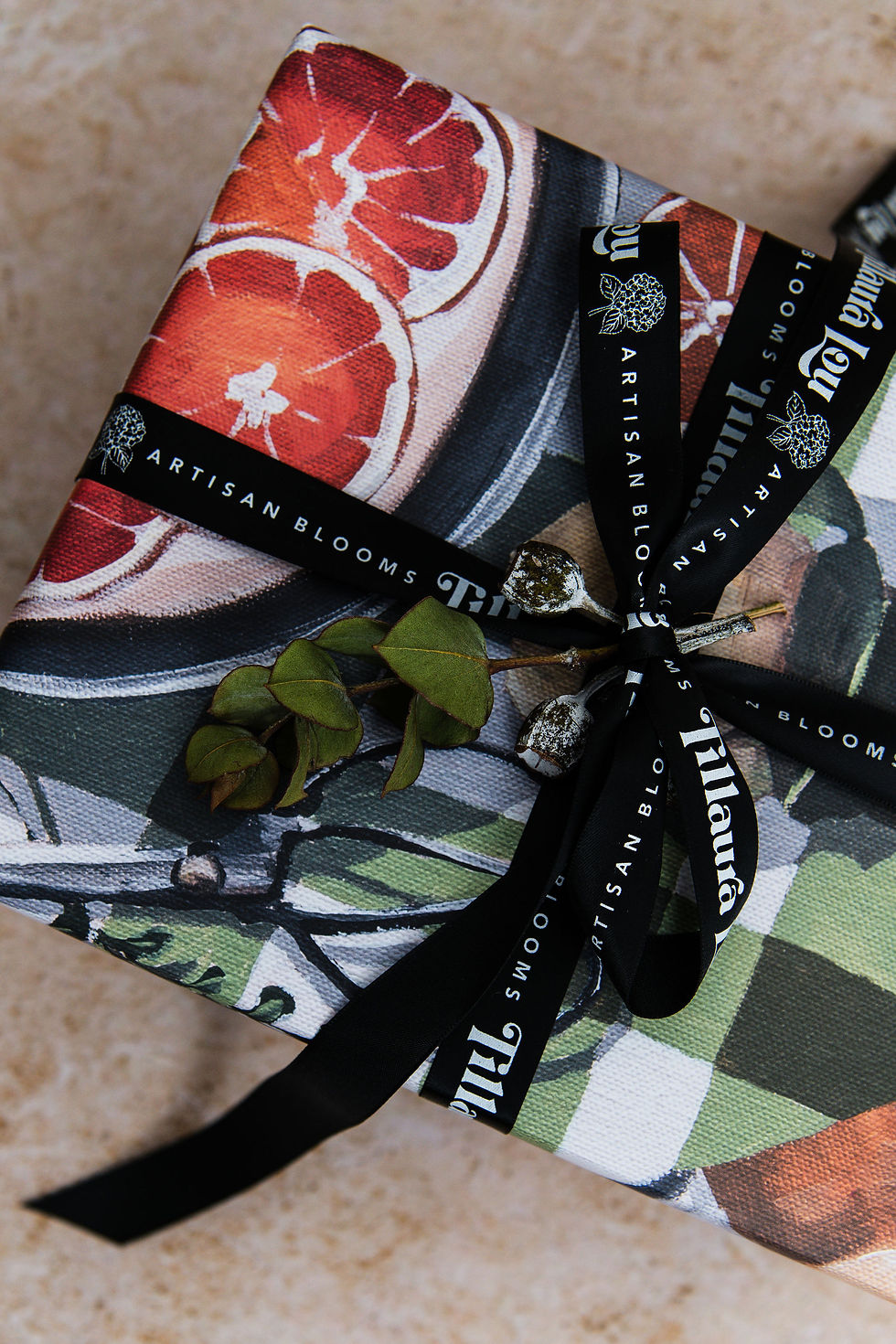 Thumbnail: Gift Wrap