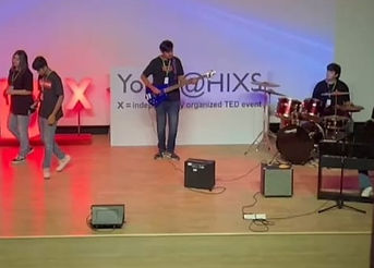 bass guitar_tedx (1)_edited.jpg