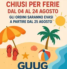 Illustrazione estiva con elementi marittimi e testo che annuncia la chiusura estiva di GUUG Copisteria dal 4 al 24 agosto, con ripresa degli ordini dal 25 agosto