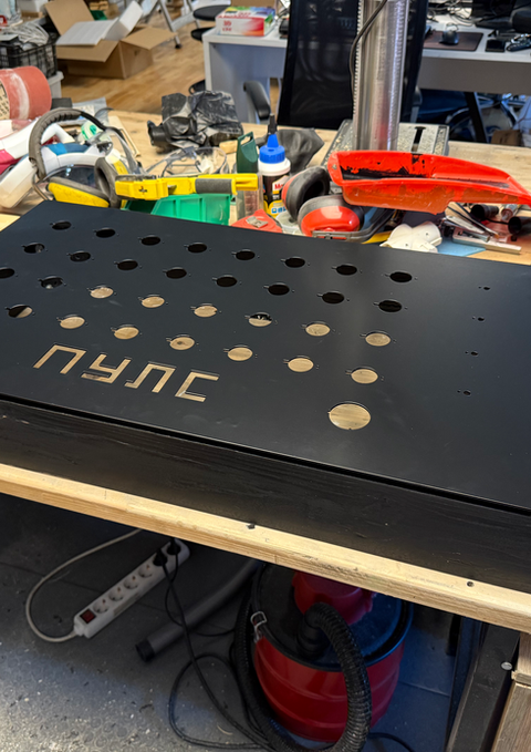 Rev1 front panel in black