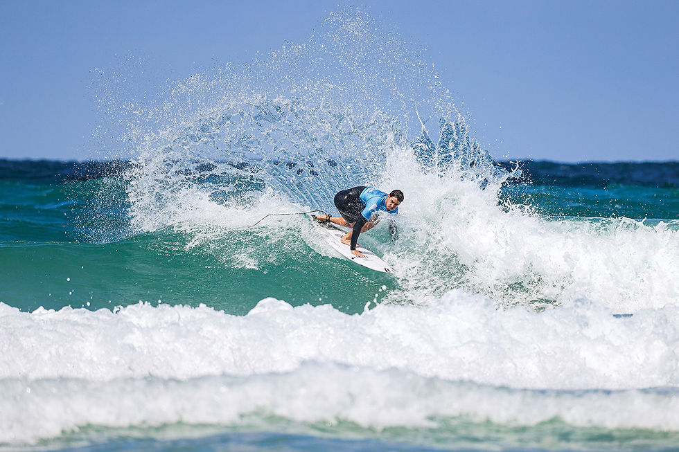 Pictured: Ilay Bochan (WRL) advanced to the Quarterfinals at the YETI Pro QS 4,000 today. Credit: © WSL / Laurent Masurel