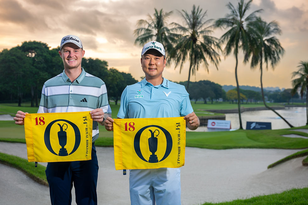 SINGAPORE: Cameron John of Australia and Jeongwoo Ham of Korea pictured on Sunday, April 26, 2026, with The Open pin flag for 2026 qualifying during the trophy presentation for the Singapore Open at Sentosa Golf Club, The Serapong. The US$2,000,000 event is staged from April 23-26, 2026. Picture by Graham Uden / Asian Tour.