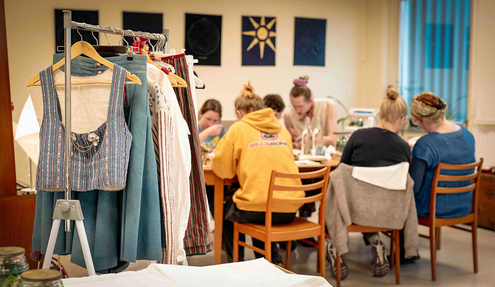 Kurs med Bäckadräkten i Stockholm // Online och på plats