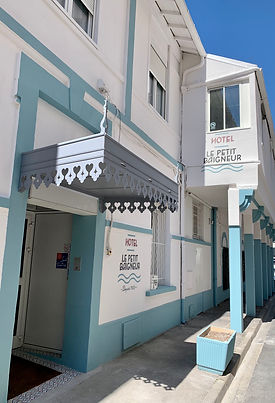 Hotel Le Petit Baigneur Palavas façade