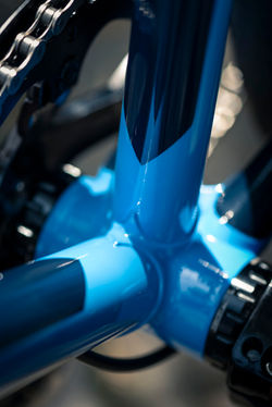 ADV Commuter 15