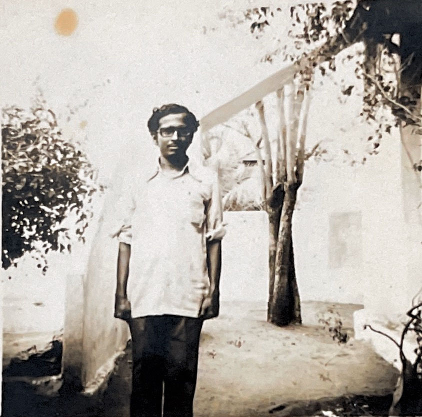 Photo755629513487_inner_456-432-667-424-471-641-665-624