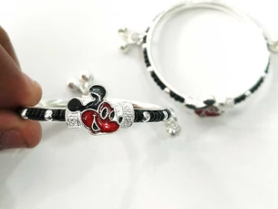 How to Size a Silver Kada for Babies and Kids?