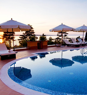 Poolside Hotel_edited.jpg