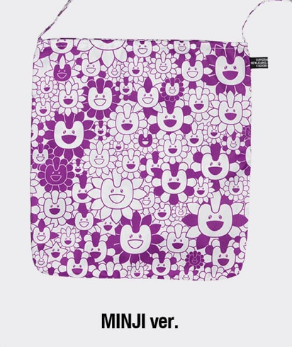 Thumbnail: NewJeans Double Single [Supernatural] (NJ X MURAKAMI Cross Bag Ver.) (Random Ver