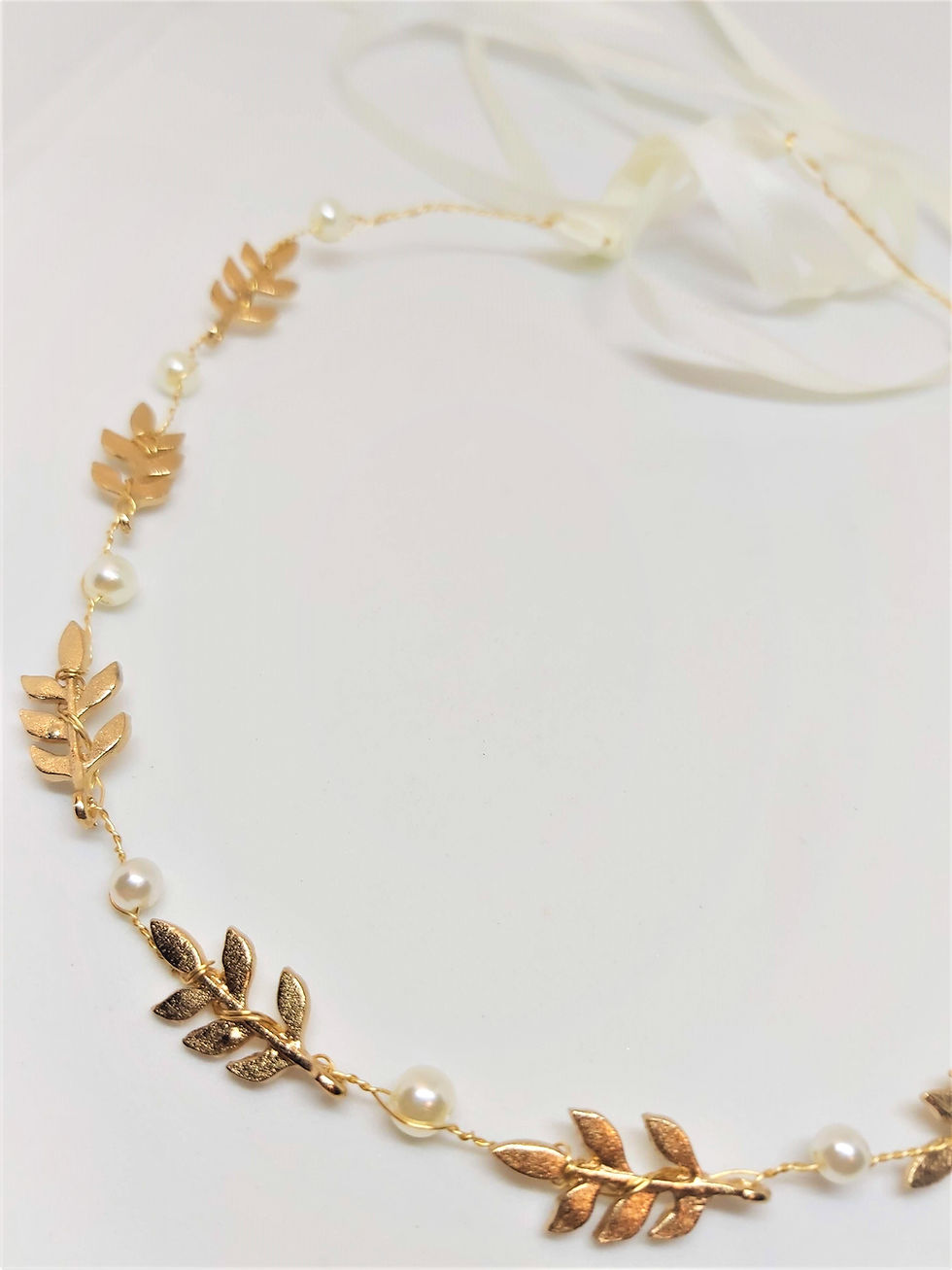 Miniature : Römischer Haarschmuck_Replik_Haarkranz_Olivenzweig_golden_Schmuck_isisnoreia