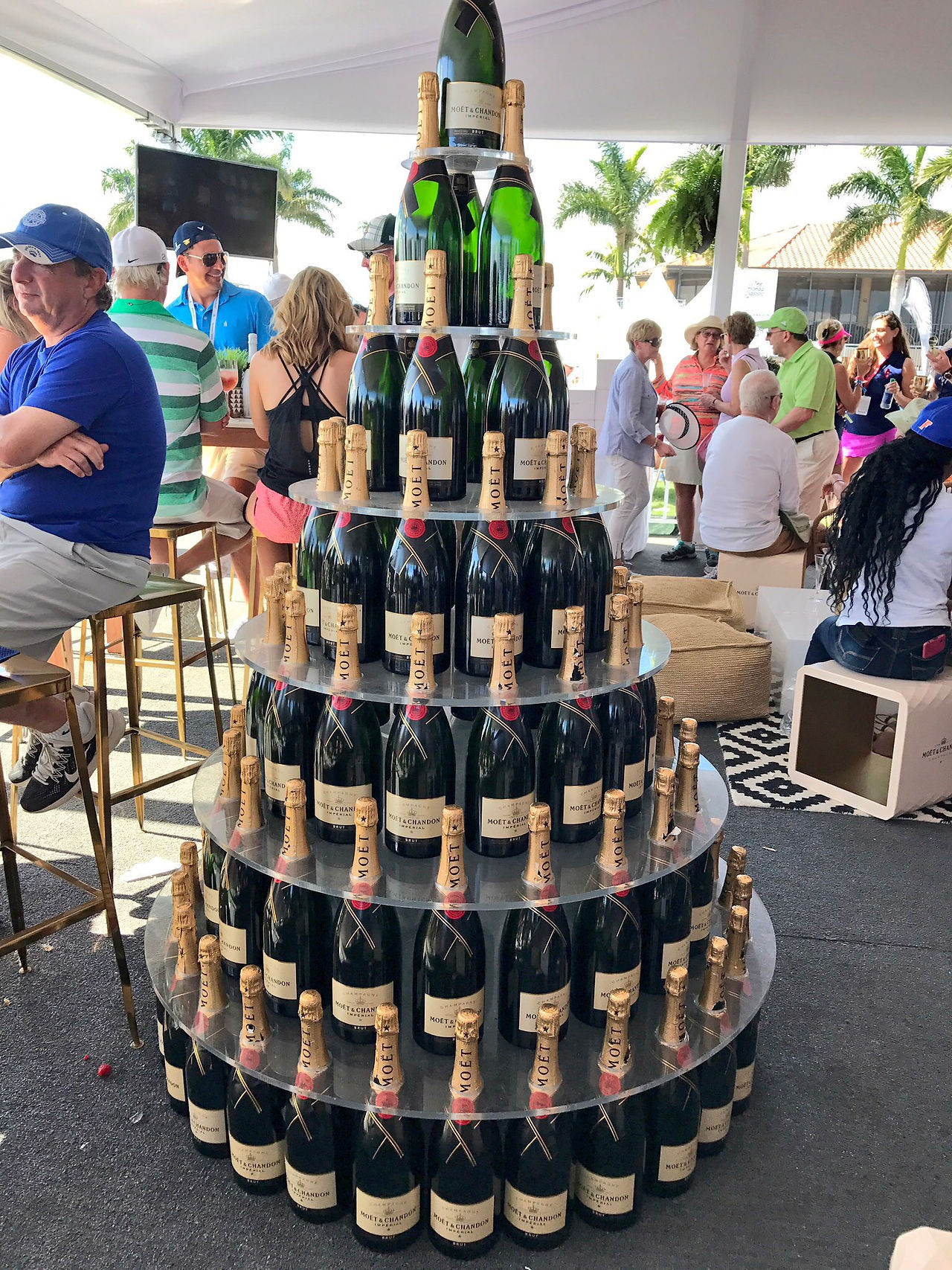 Moet & Chandon VIP Champagne Lounge