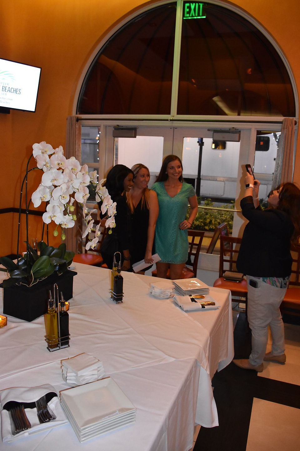 Palmbassadors "Holiday Happy Hour"