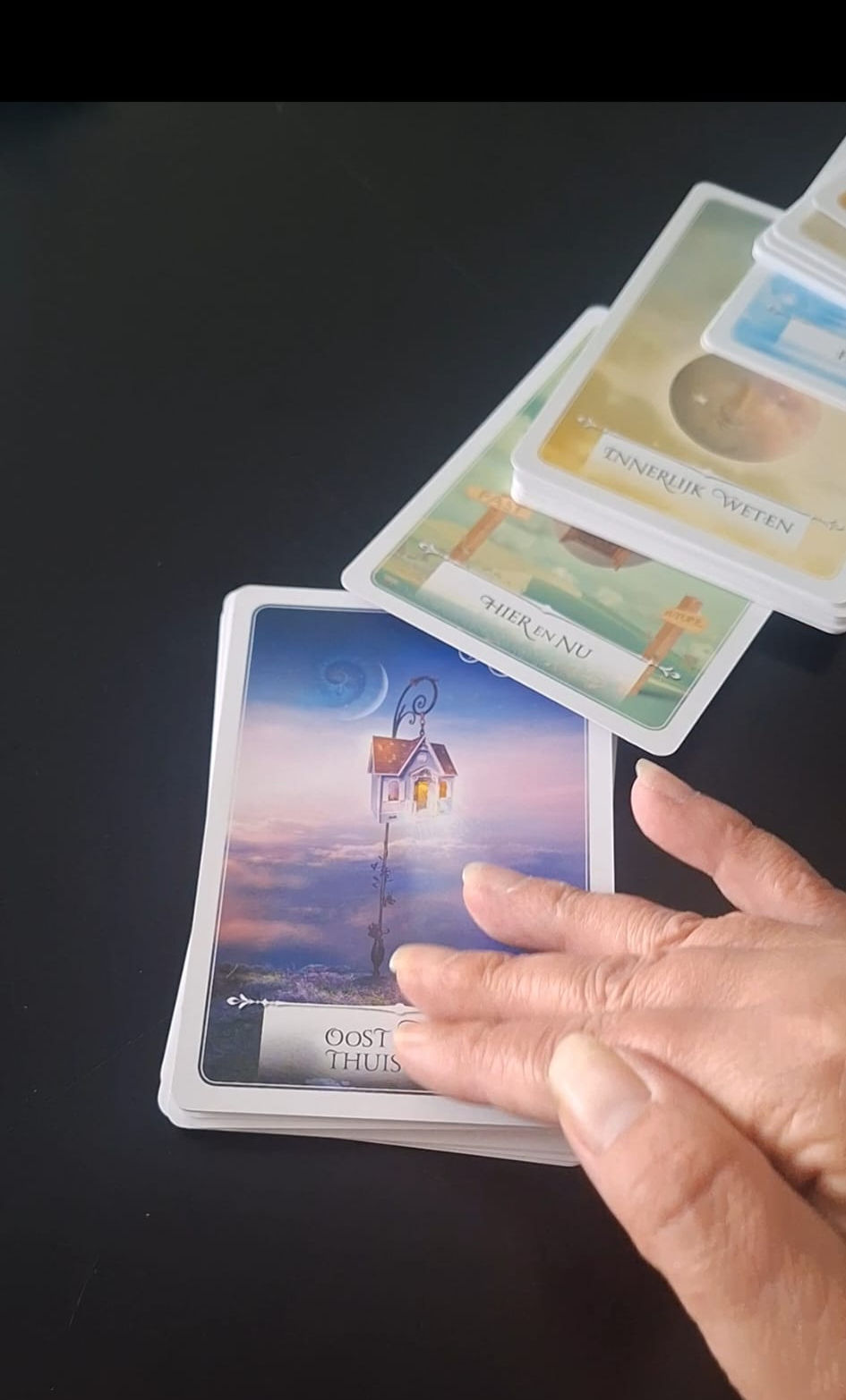 Thumbnail: Wijsheid van het orakel divinatiekaarten - Colette Baron-Reid