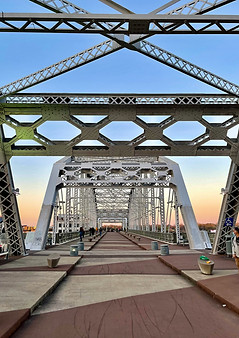 ashley-ross-95a0yZOynd0-unsplash (1).jpg