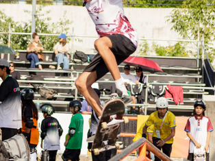 Young South Californian skateboarder performing an aerial maneuver on the ramp during the CONADE 2026 National Games competitions.
