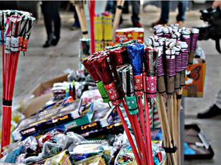 Civil Protection and SEDENA authorities in a coordination meeting about pyrotechnics sales in La Paz, BCS.