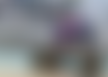 Ciclistas sudcalifornianos celebrando una victoria nacional en el podio, representando el liderazgo deportivo de BCS en 2026.