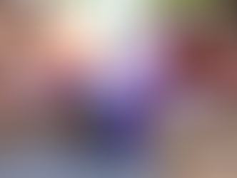 Estudiantes de la UABCS operando un sistema de biodigestor en el campus de La Paz, explicando el proceso de obtención de biogás a partir de desechos orgánicos.