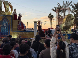 Multitud disfrutando de los fuegos artificiales y conciertos en el Malecón de La Paz durante el cierre del Carnaval 2026 con saldo blanco.