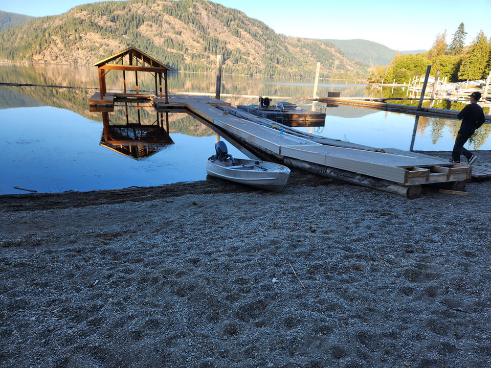dock wharf float floatation billet styrofoam victoria shawnigan lake cowichan prospect southern gulf islands saltspring galiano saturna mayne pender gorge custom high-density expanded polystyrene EPS Buoyant Buoyancy Foam