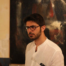 La critica d’arte contemporanea continua a interpretare immagini, mostre e linguaggi visivi, costruendo nuove letture tra cultura, ricerca e società contemporanea.