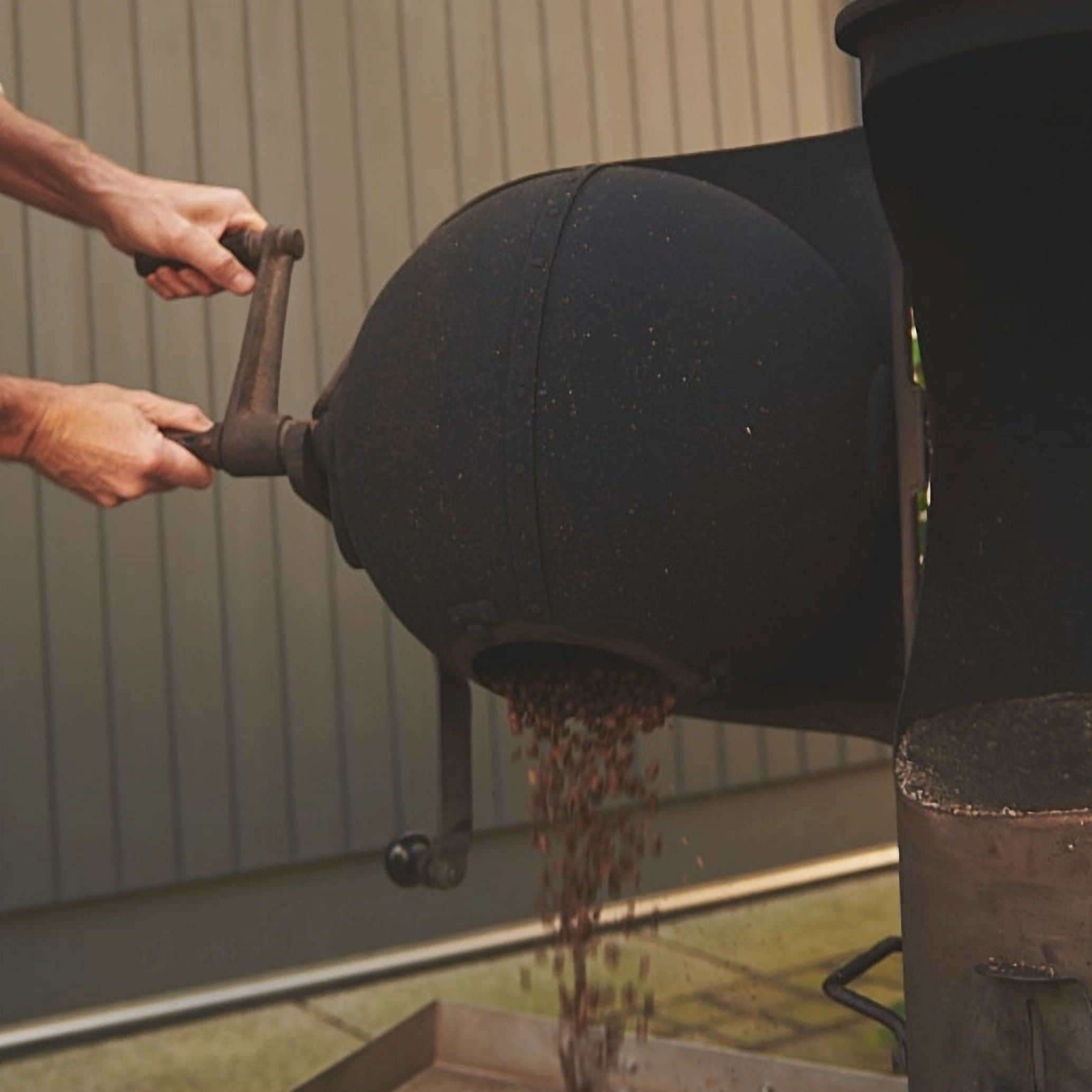 Ganze Röstung Handkaffee (ca. 2 kg)