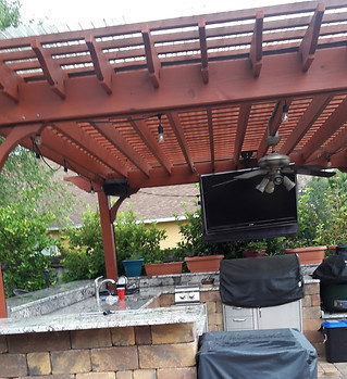 summer kitchen 3.jpg
