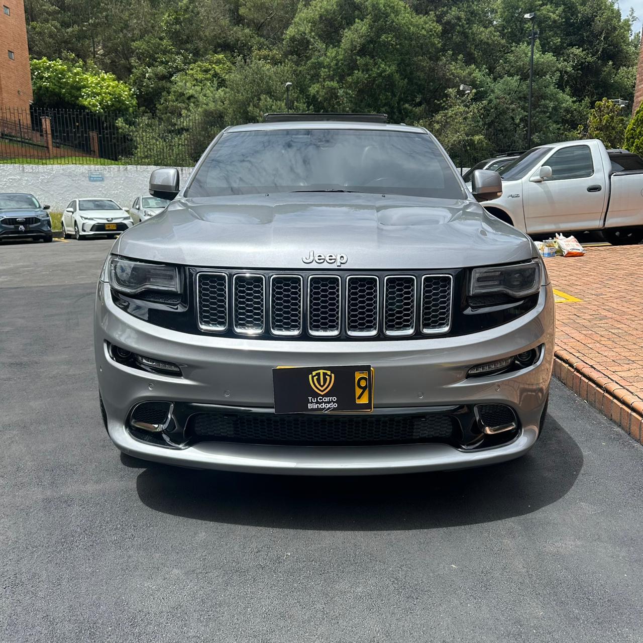 JEEP GRAND CHEROKEE SRT8 2014