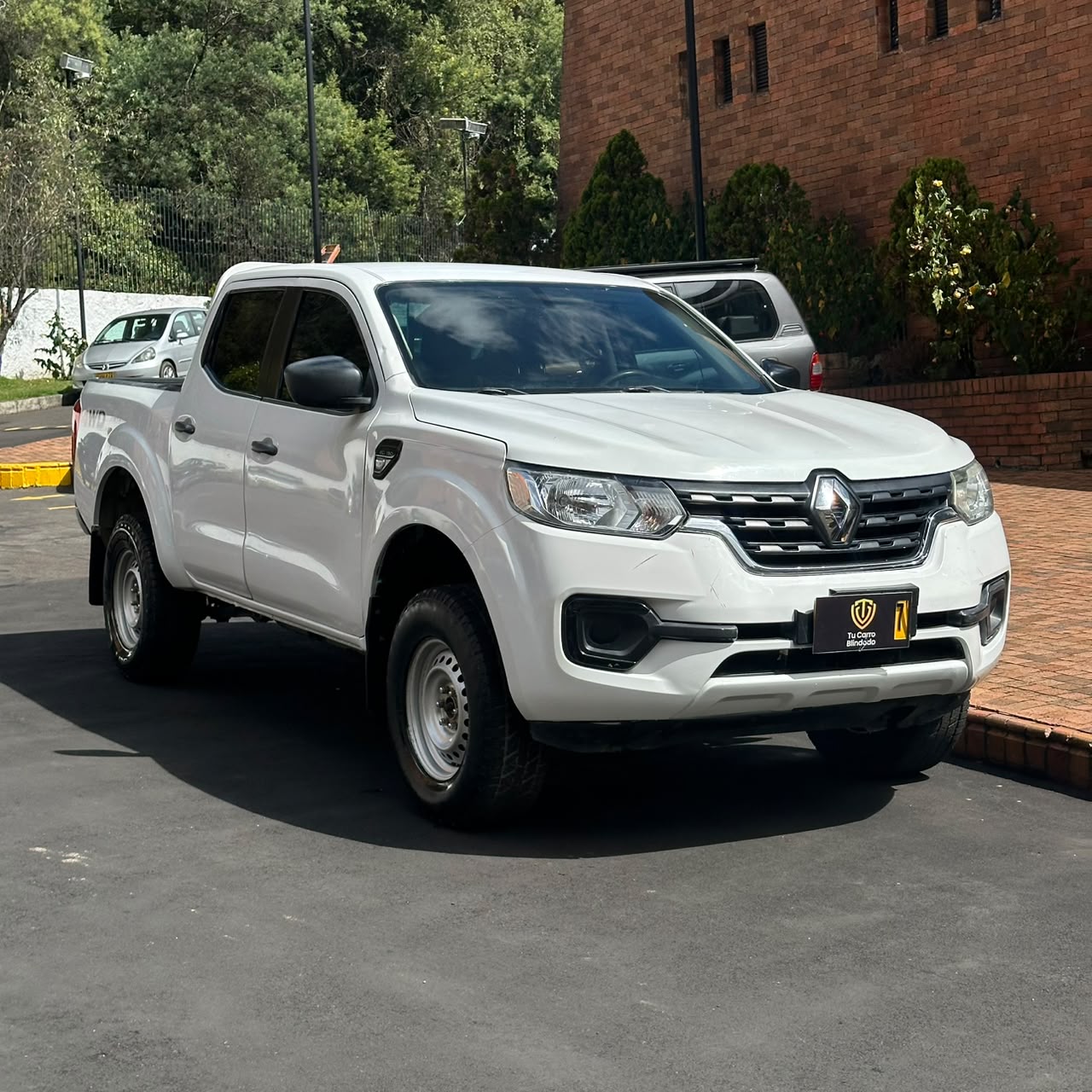 RENAULT ALASKAN ZEN 2020