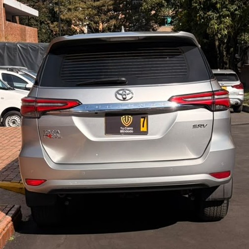 TOYOTA FORTUNER SRV 2024