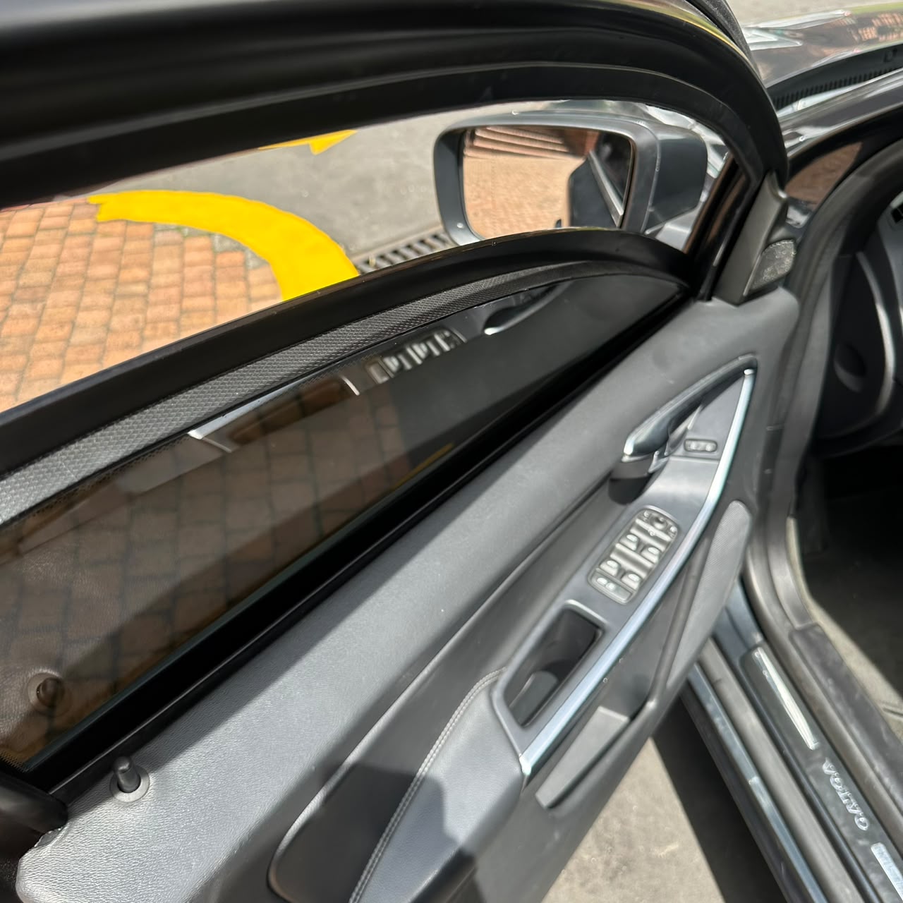 VOLVO XC60 T5 KINETIC 2016