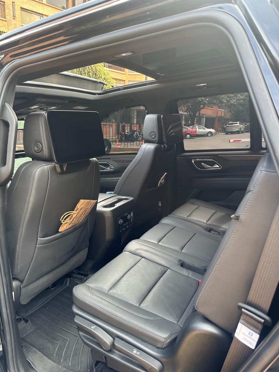 CHEVROLET TAHOE Z71 2023