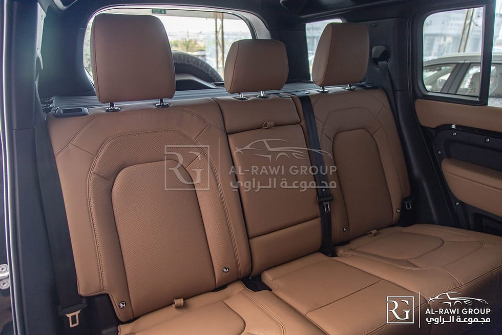 Thumbnail: Land Rover Defender 2025 Gasoline Black Edition 