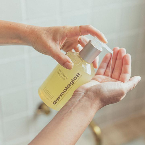 CONDITIONING BODY WASH/ gel douche hydratant Pro Skin