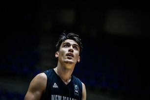 Raukawa stars for Tall Blacks in opening win