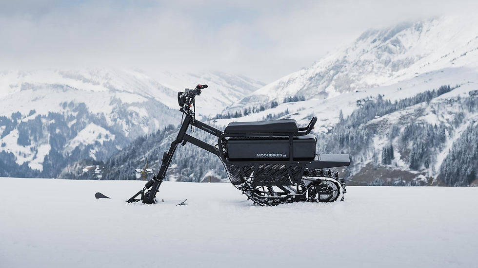 Moonbikes auf präparierter Piste in Osttirol