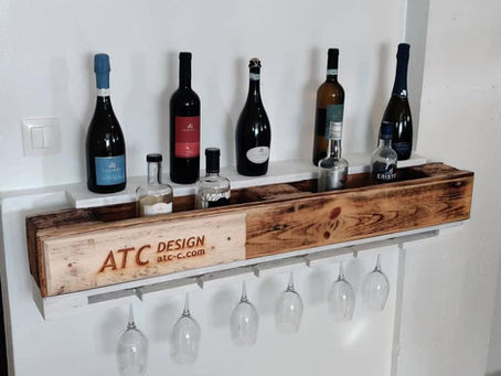 Botellero de palets casero: Cómo construir un botellero rústico con madera reciclada.