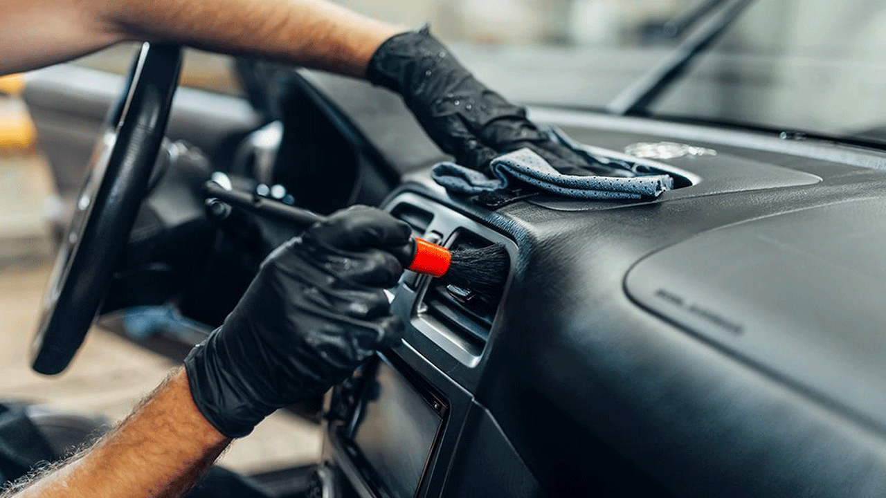 Interior-Detailing-with-All-Purpose-Cleaner.gif