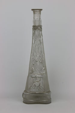 933 - Tois fusils en faisceau