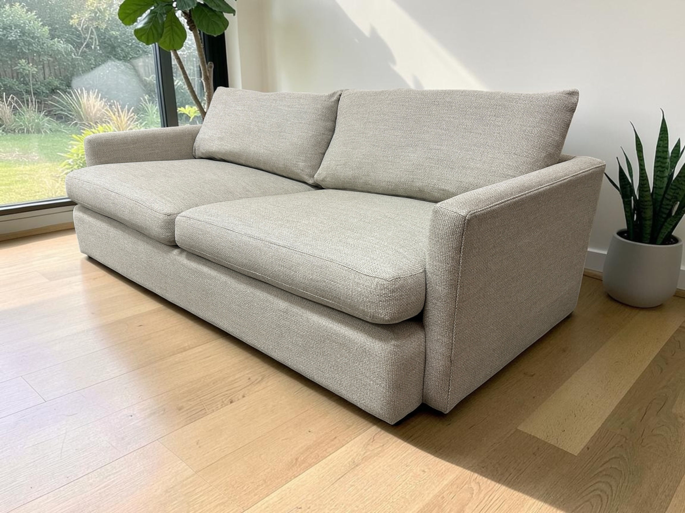 Crate & Barrel Light Gray Lounge 93” Sofa (RE 1185)
