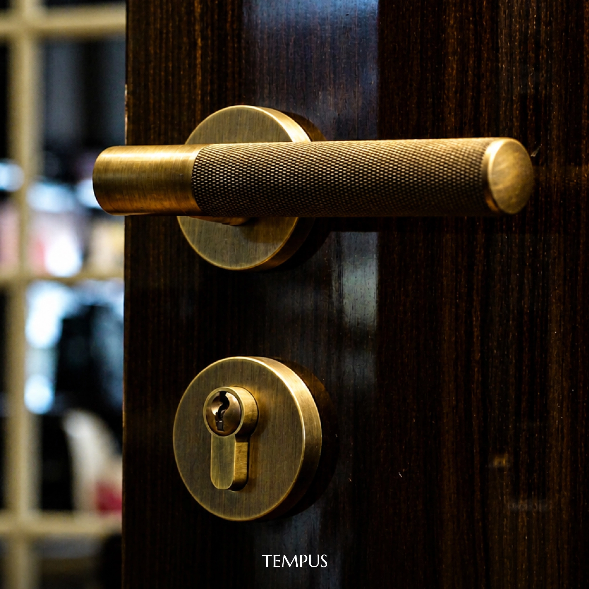 KIYO Door