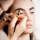 eyebrow tinting
