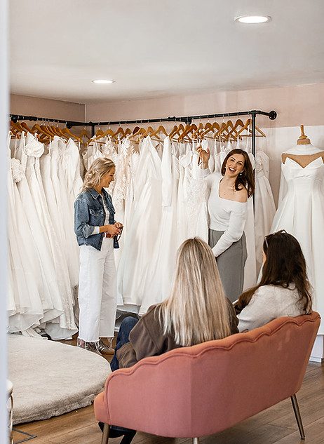 HannahPartridgePhotography_Vicki_sBridalBoutiqueBranding-9231.jpg