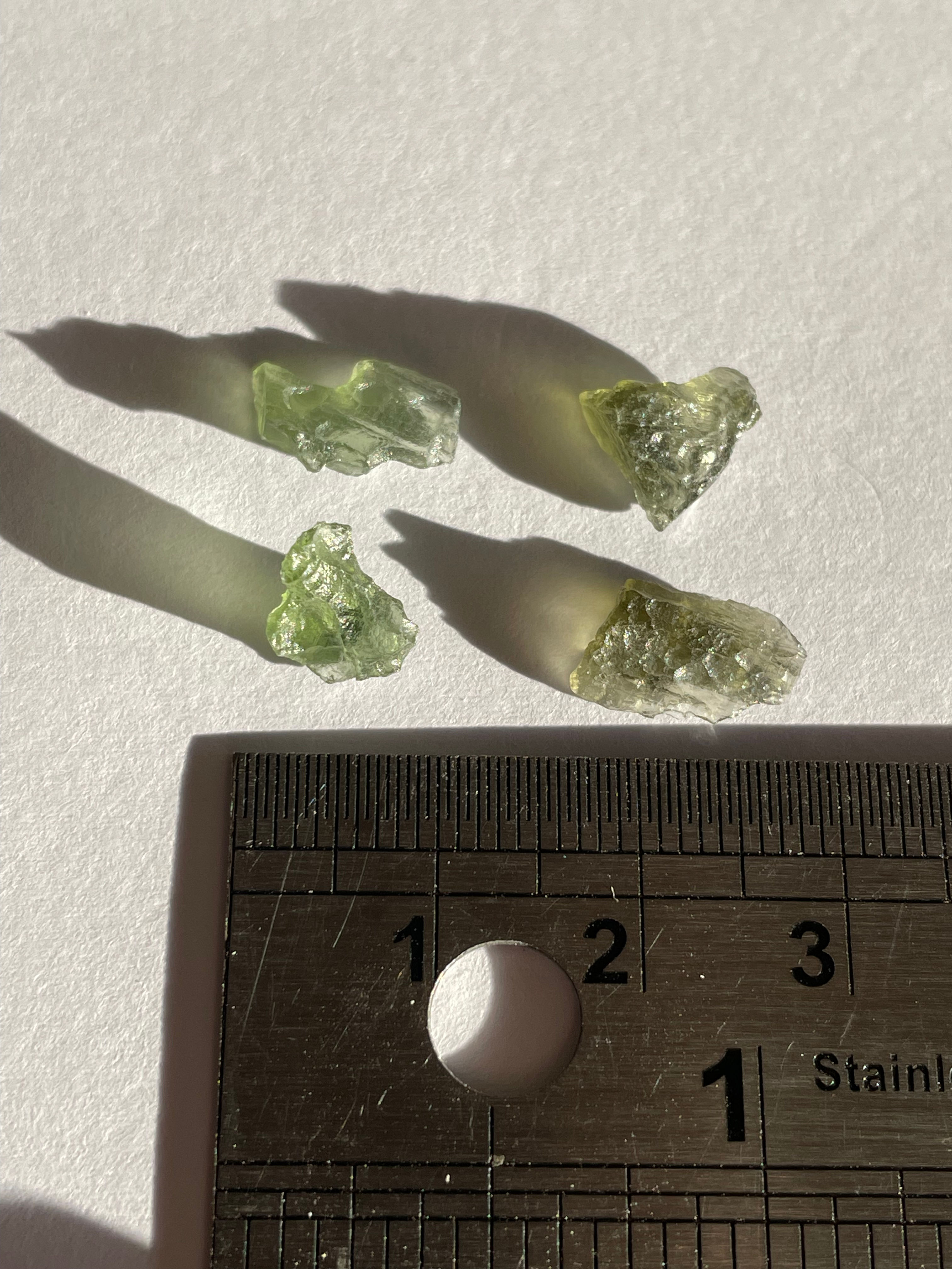 4 Pieces 1.02g Total Weight 