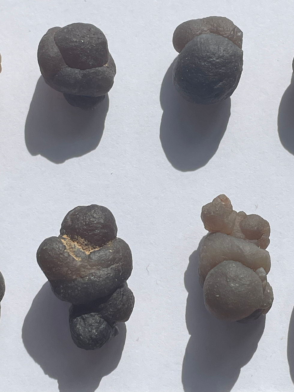 Thumbnail: Chalcedony ‘Buddhas’ 