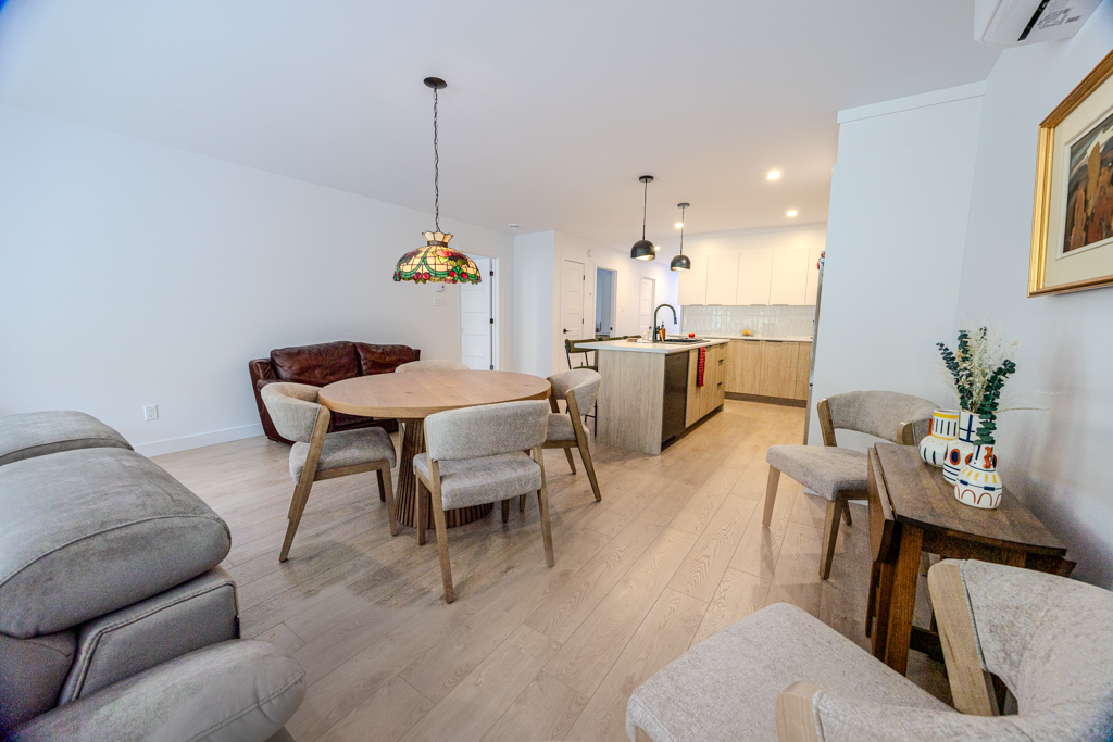 Photo intérieure représentative d’un logement 3 ½ du Domaine des Tournesols à Sainte-Flore.
