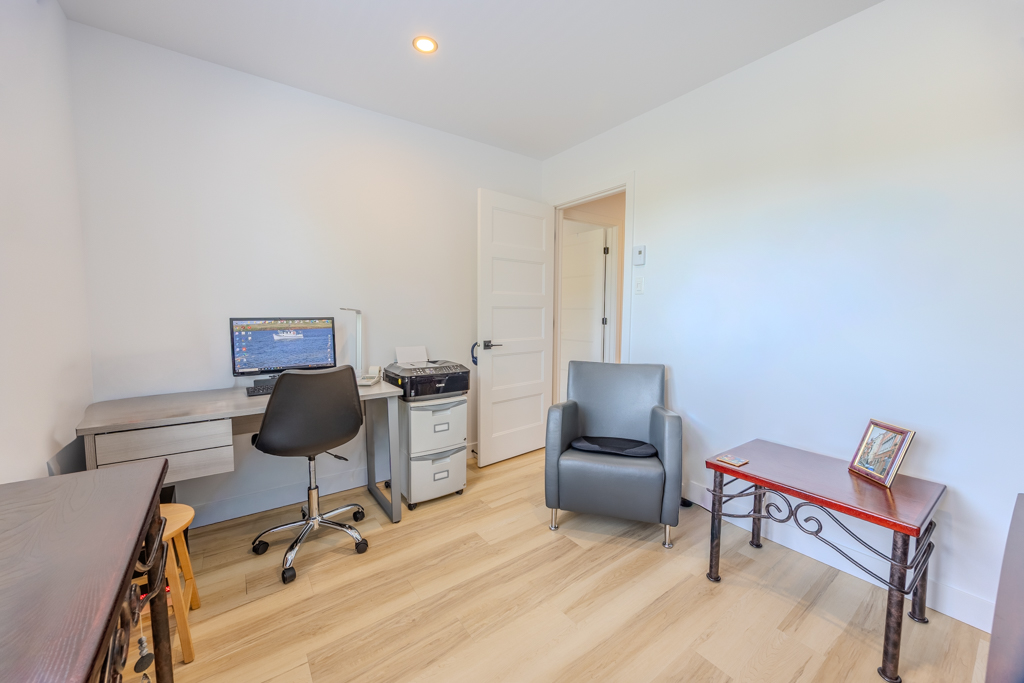 Photo intérieure représentative d’un logement 5 ½i du Domaine des Tournesols à Sainte-Flore.