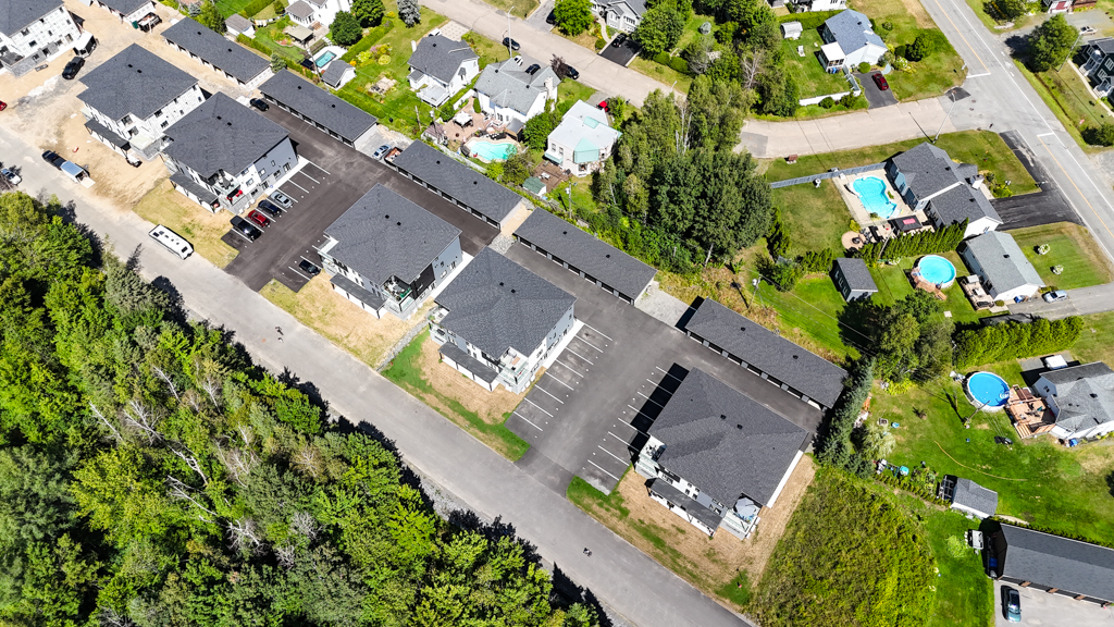 Terrasses St-Maurice (Phase 4), Saint-Maurice, Qc — photo 1